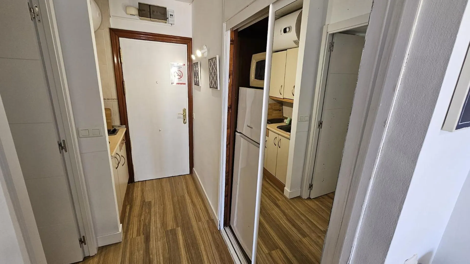 Amazing Flats In The Heart Of Torremolinos公寓 公寓 托雷莫利诺斯